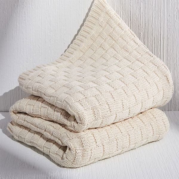 Throws - Kabeer Industries